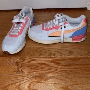 Puma Pink and Blue Athletic Shoes